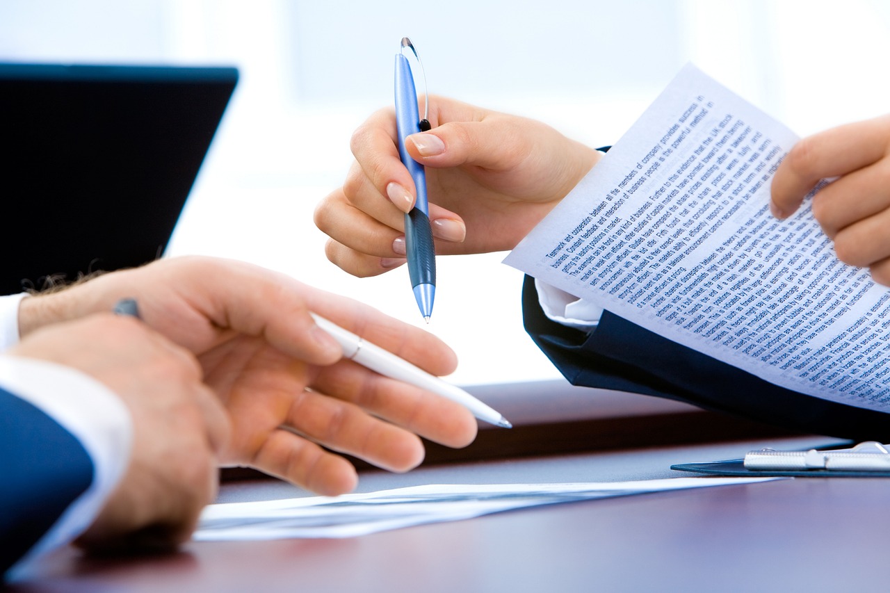 découvrez tout ce qu'il faut savoir sur le lease agreement : définition, fonctionnement, clauses essentielles et conseils pratiques pour signer un contrat de location en toute sécurité.
