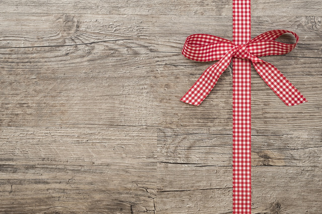 offrez le cadeau parfait avec nos cartes-cadeaux ! valables sur une large sélection de produits et services, nos bons cadeaux permettent à vos proches de choisir ce qui leur fait plaisir en toute liberté.