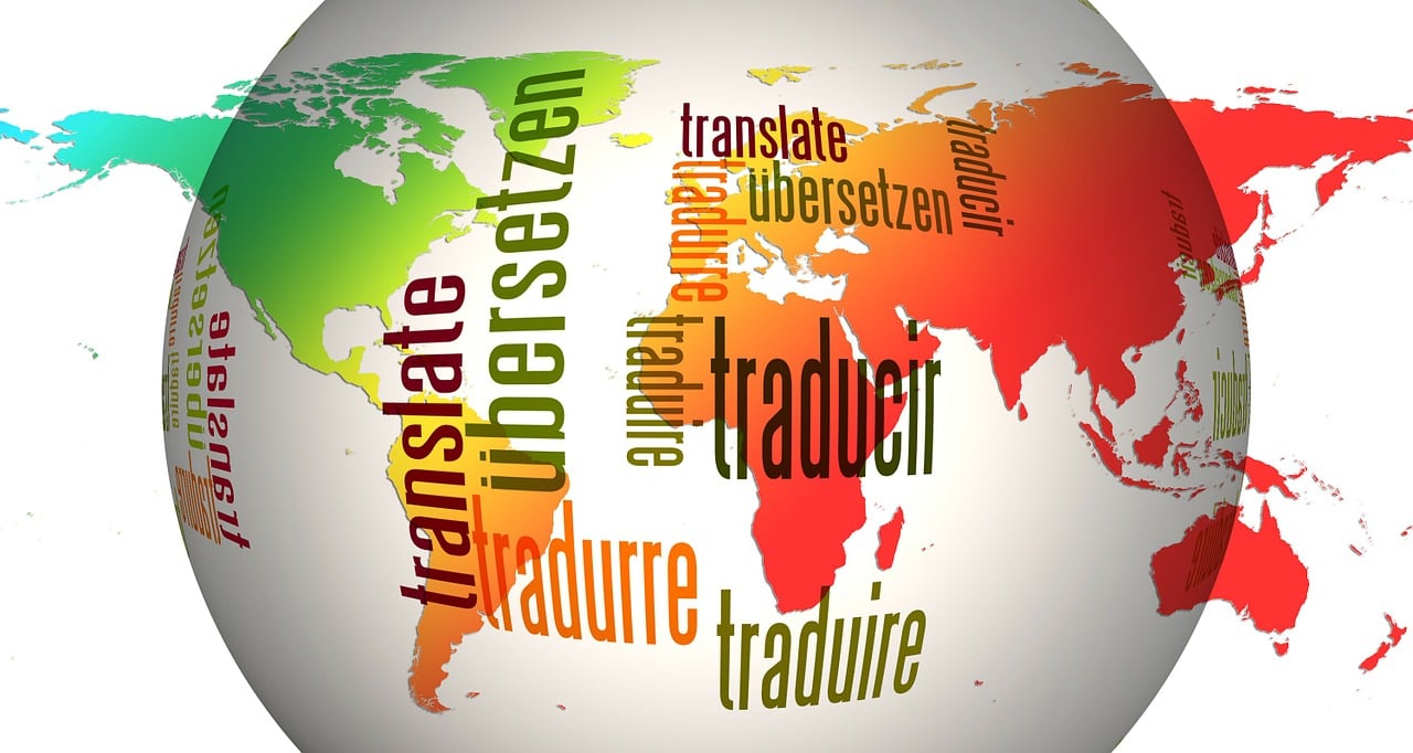 Traduction de sites web : quel outil offre la meilleure performance ? Comparatif complet