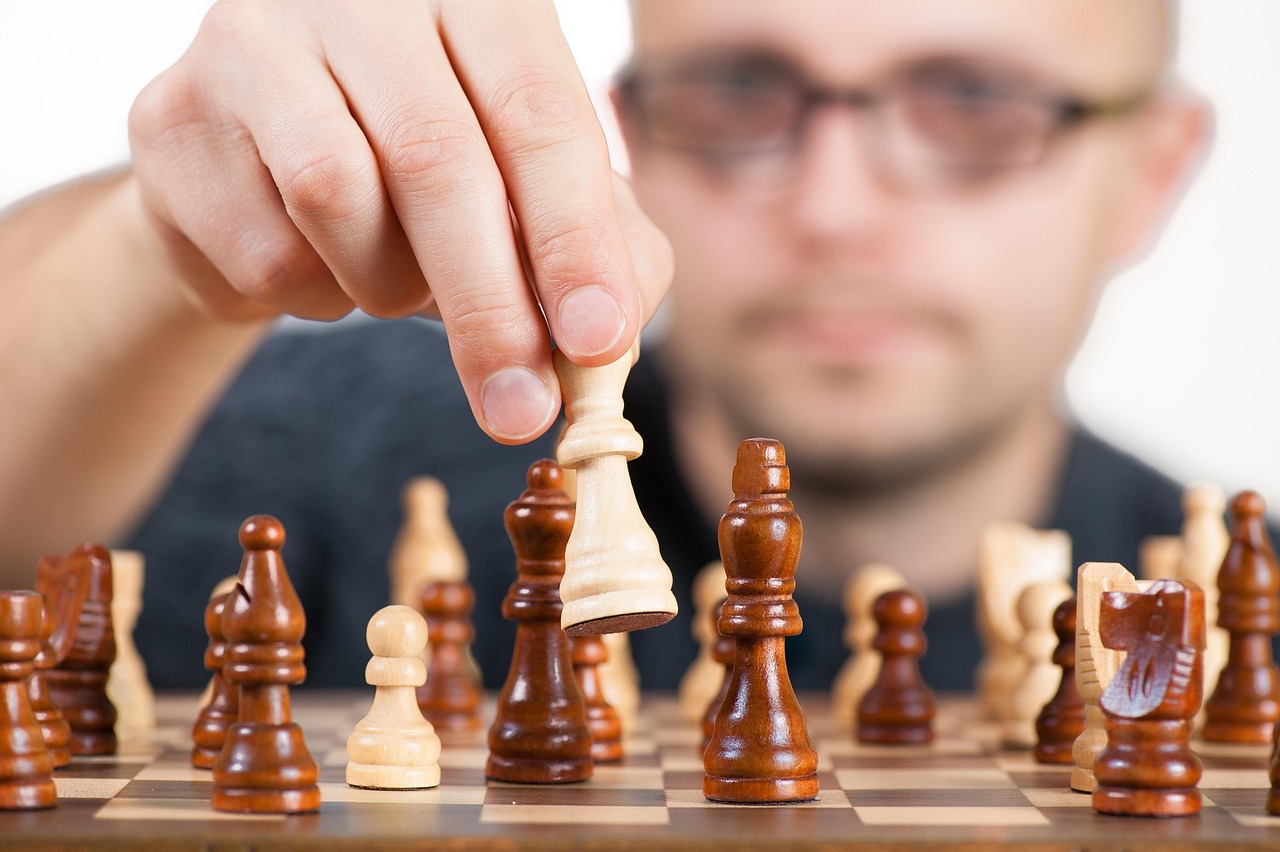 Comment analyser la concurrence pour affiner votre stratégie SEO